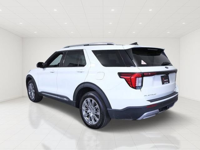 Certified 2025 Ford Explorer Platinum AWD/4WD image 4