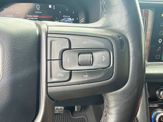 Used 2023 GMC Yukon XL Denali Ultimate AWD/4WD image 31