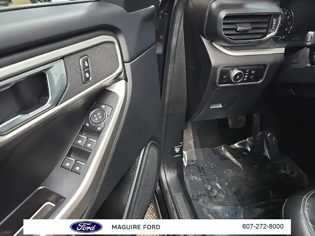 Certified 2022 Ford Explorer XLT w/ Equipment Group 202A image 27