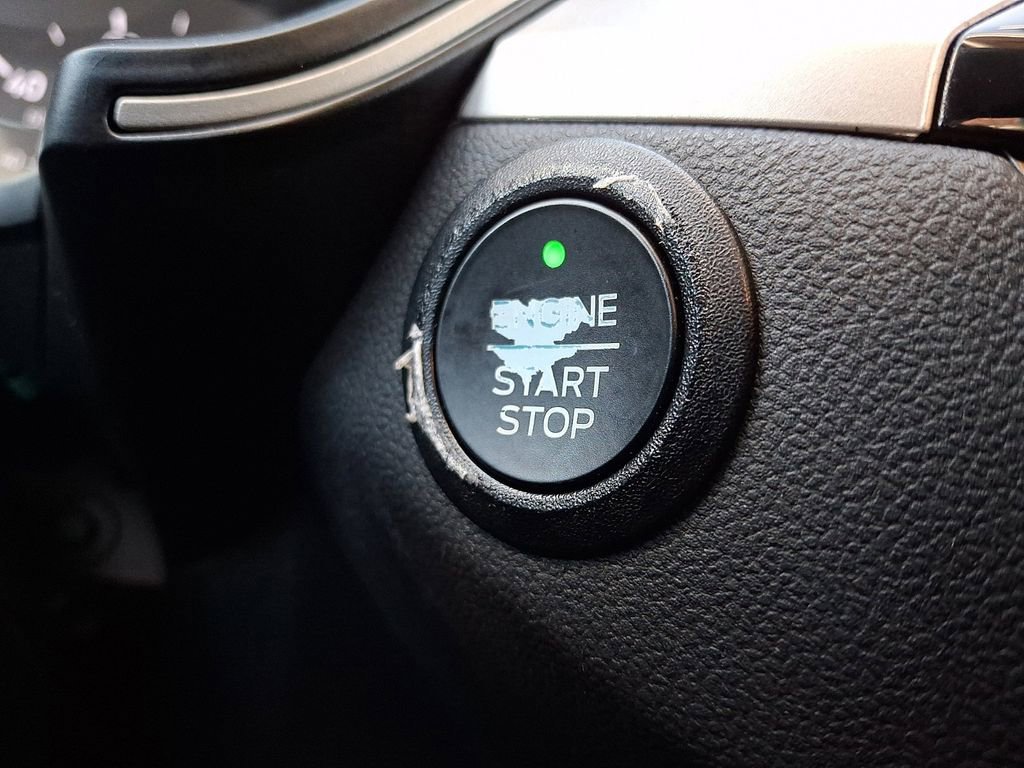 Certified 2022 Ford Escape SEL image 24