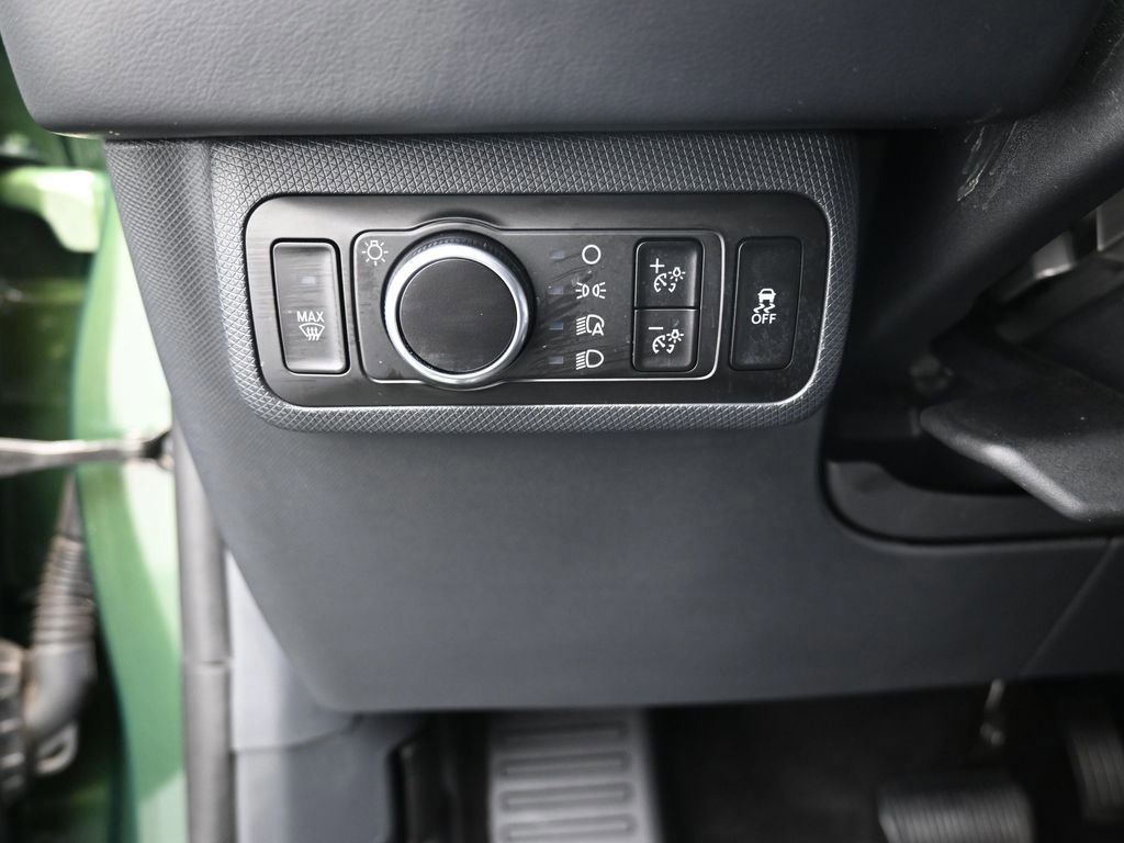 Certified 2025 Ford Mustang Mach-E Select w/ Comfort Package Lite image 28