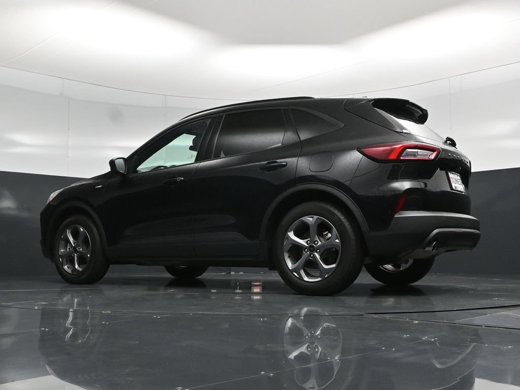 Certified 2025 Ford Escape ST-Line FWD image 48