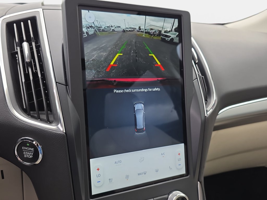 Certified 2023 Ford Edge Titanium AWD/4WD image 21