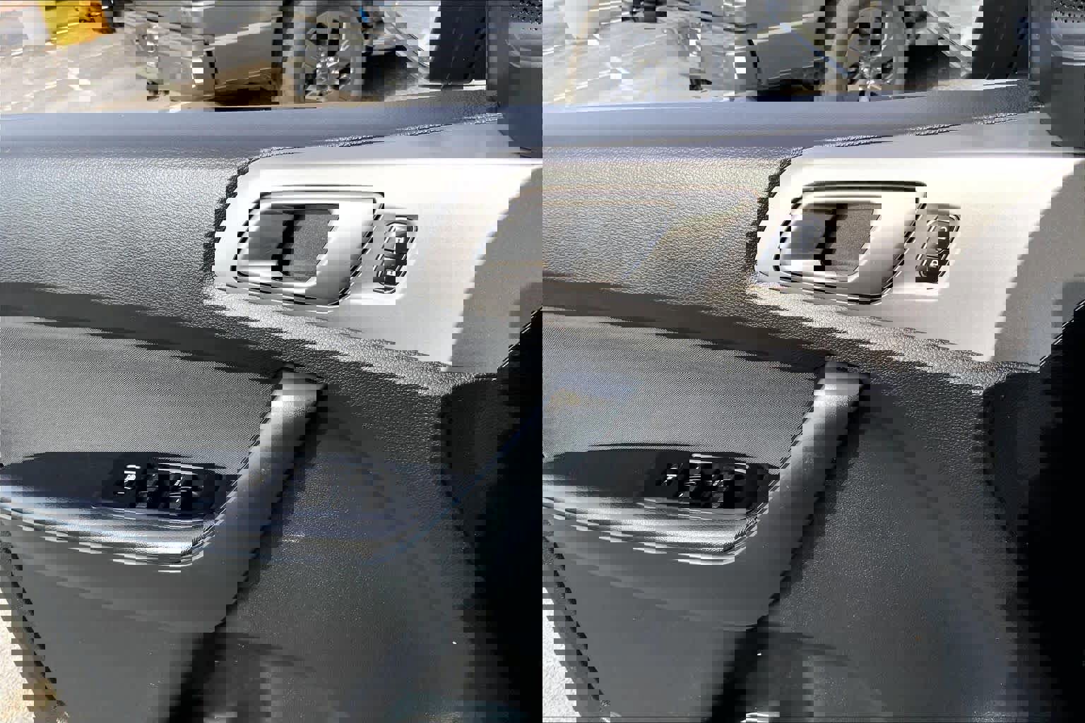 Certified 2022 Ford Ranger XLT w/ Equipment Group 301A Mid image 32