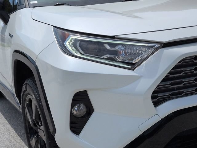 Used 2020 Toyota RAV4 XSE w/ XSE Grade Weather Package AWD/4WD image 11