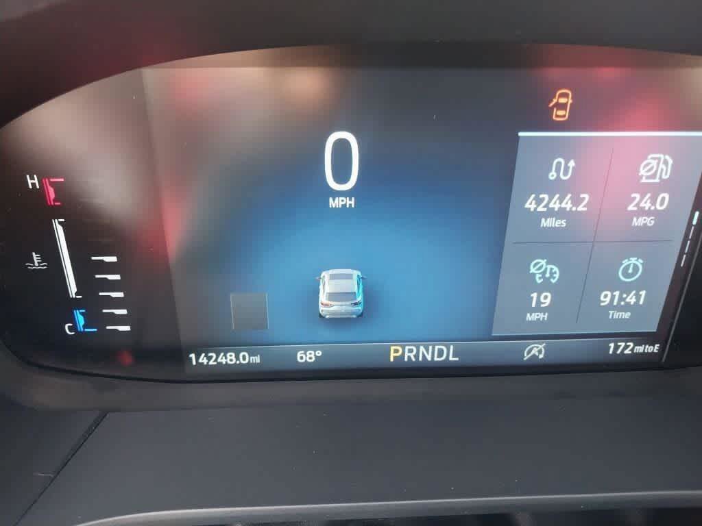 Certified 2023 Ford Escape ST-Line w/ Tech Pack #1 AWD/4WD image 3