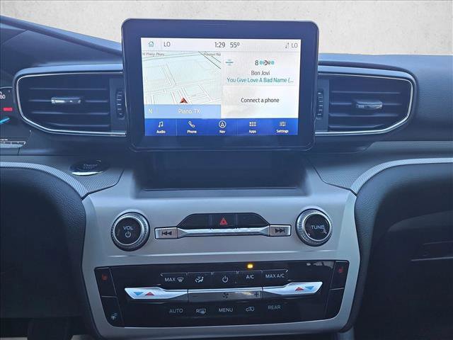 Certified 2022 Ford Explorer XLT w/ Equipment Group 202A image 15