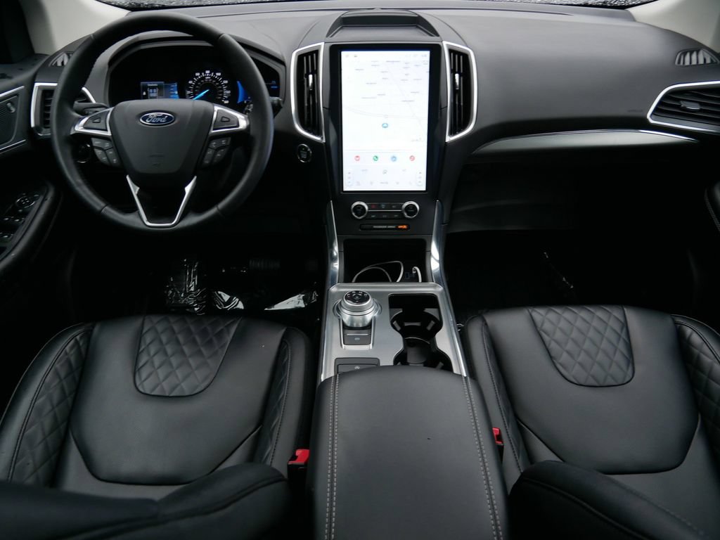 Certified 2024 Ford Edge Titanium w/ Equipment Group 301A AWD/4WD image 13