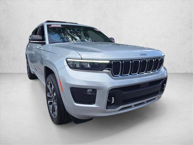 Used 2022 Jeep Grand Cherokee L Overland RWD image 3
