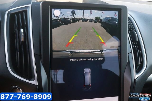 Certified 2024 Ford Edge SE w/ Black Appearance Package image 25