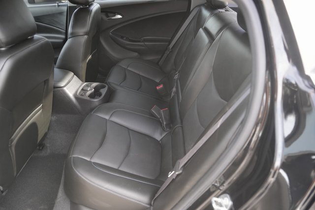 Used 2017 Chevrolet Volt Premier w/ Driver Confidence II Package image 12