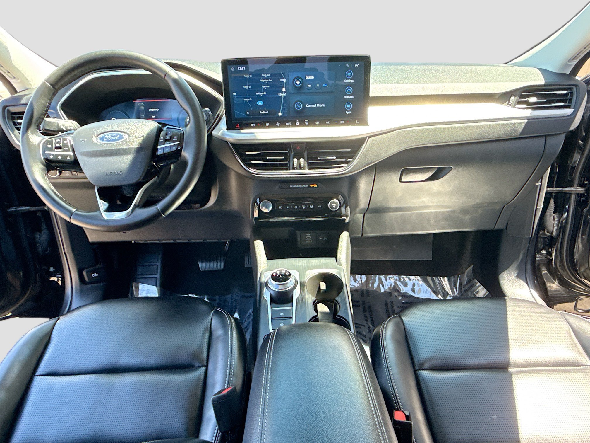 Certified 2024 Ford Escape Platinum AWD/4WD image 3