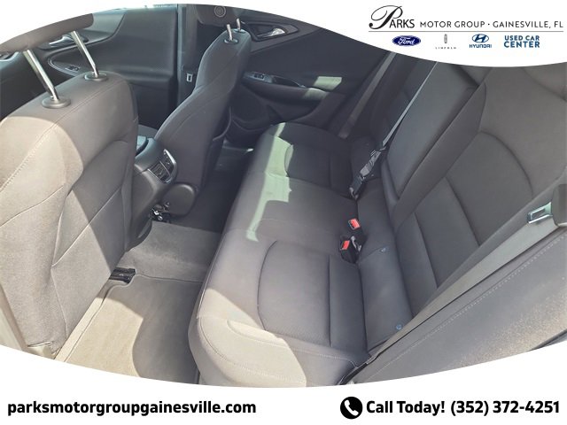 Used 2024 Chevrolet Malibu LT image 13