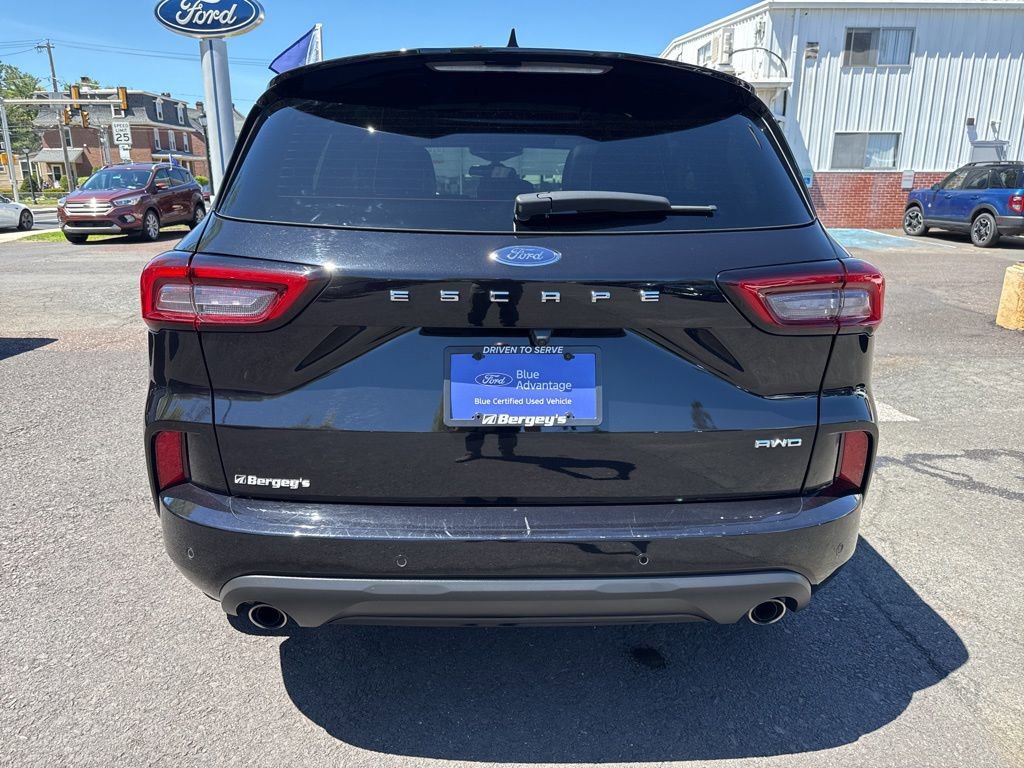 Certified 2023 Ford Escape ST-Line w/ Tech Pack #1 AWD/4WD image 6