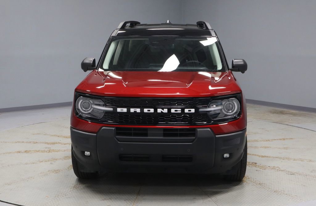 Certified 2025 Ford Bronco Sport Outer Banks w/ Outer Banks Tech Package+ AWD/4WD image 8