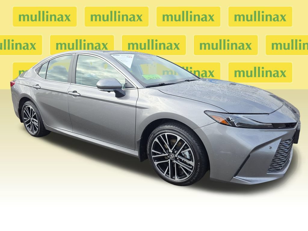 Used 2025 Toyota Camry XLE w/ Premium Plus Package