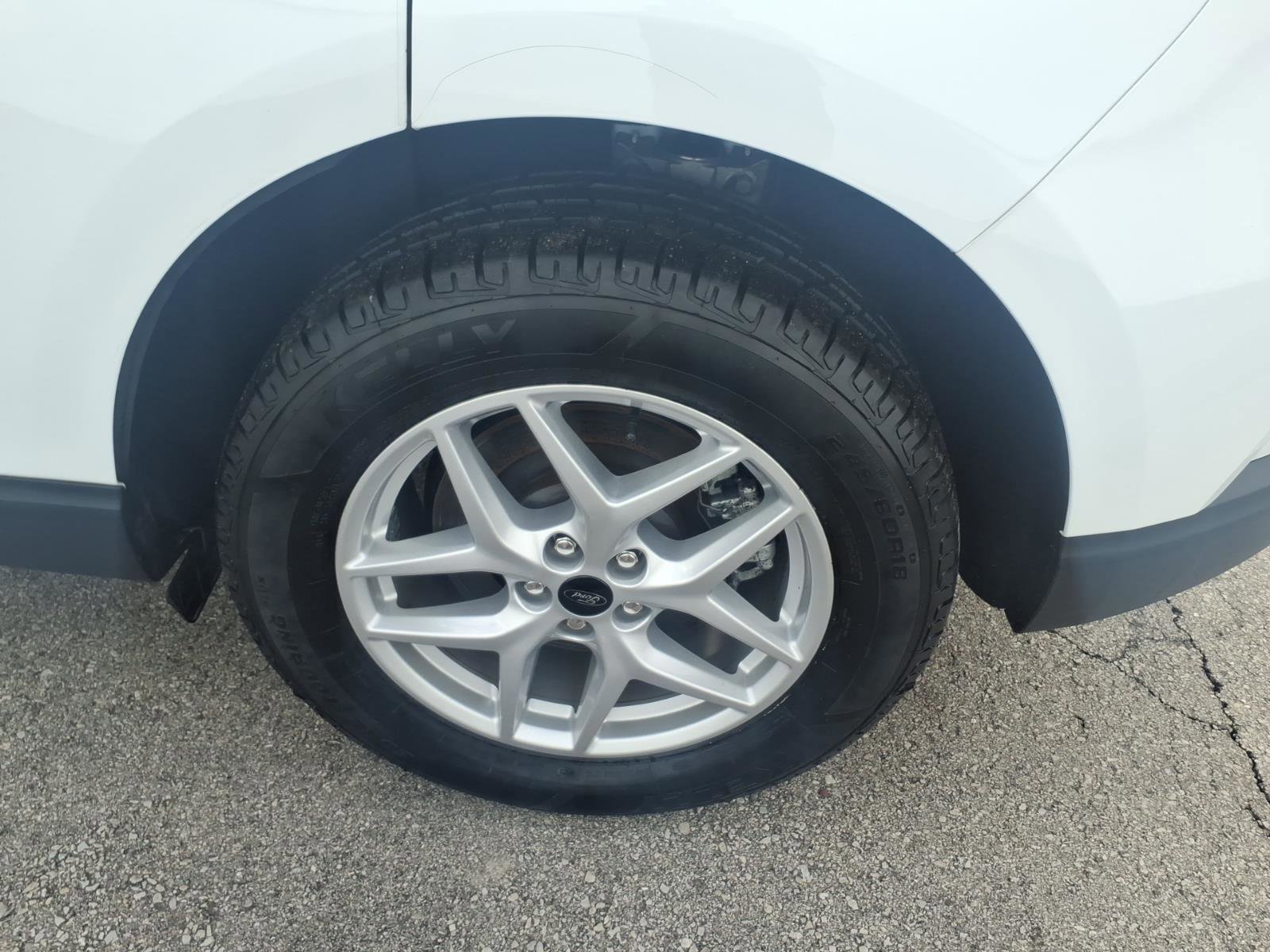 Certified 2023 Ford Edge SEL w/ Convenience Package image 8