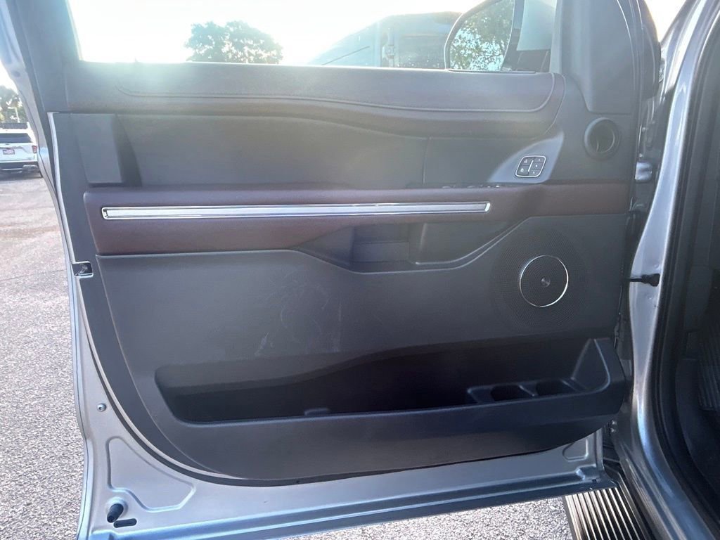 Certified 2024 Ford Expedition Max Limited image 39