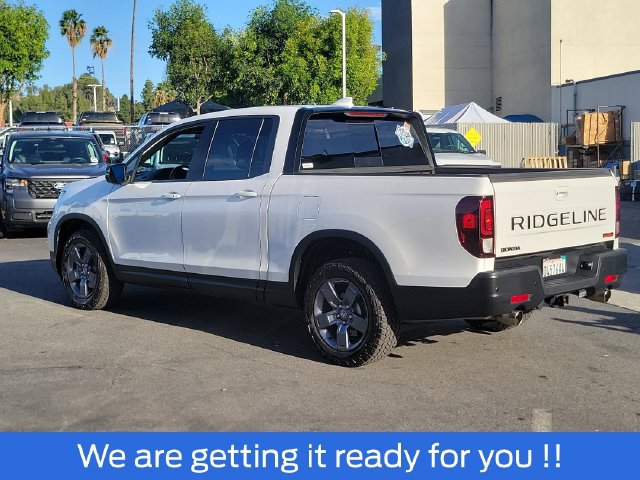 Used 2024 Honda Ridgeline TrailSport image 2
