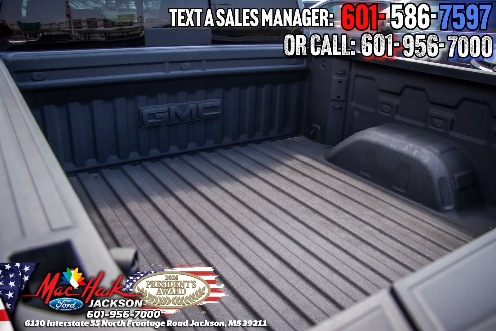 Used 2025 GMC Sierra 1500 Denali w/ Denali Reserve Package AWD/4WD image 9