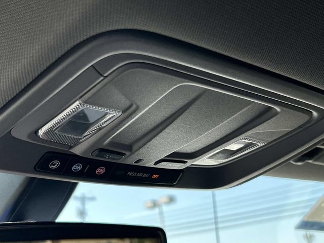 Used 2021 Chevrolet Silverado 1500 LT image 37