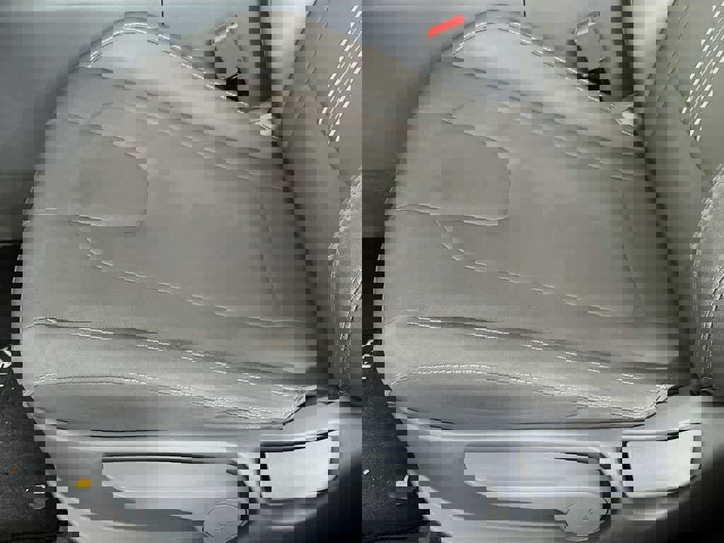 Used 2021 Hyundai Elantra Blue w/ Cargo Package image 29