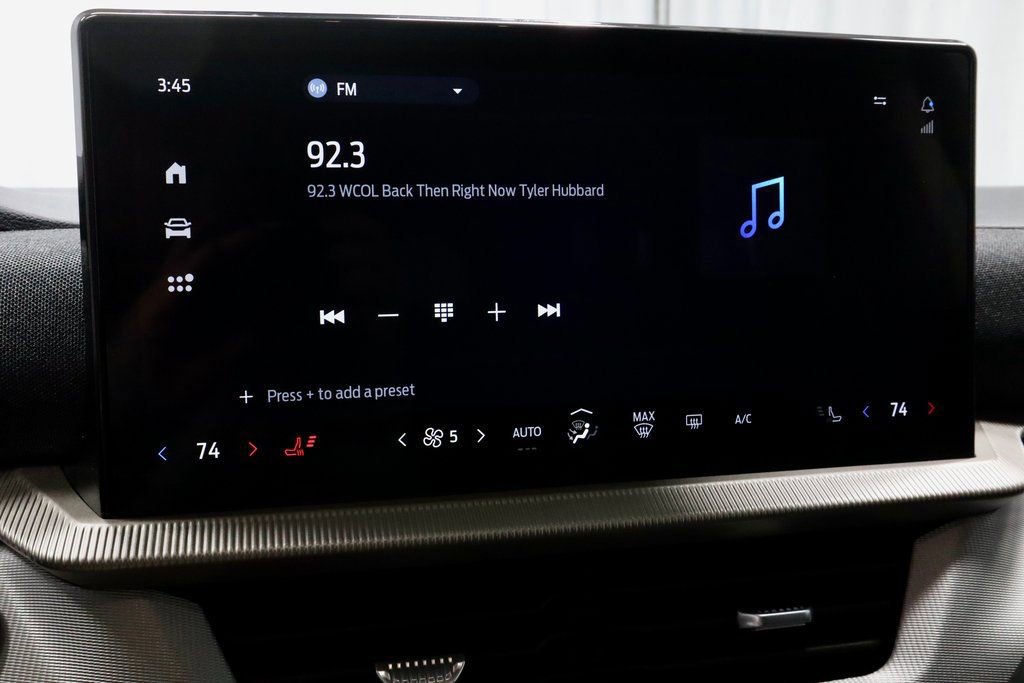 Certified 2025 Ford Explorer Active image 10