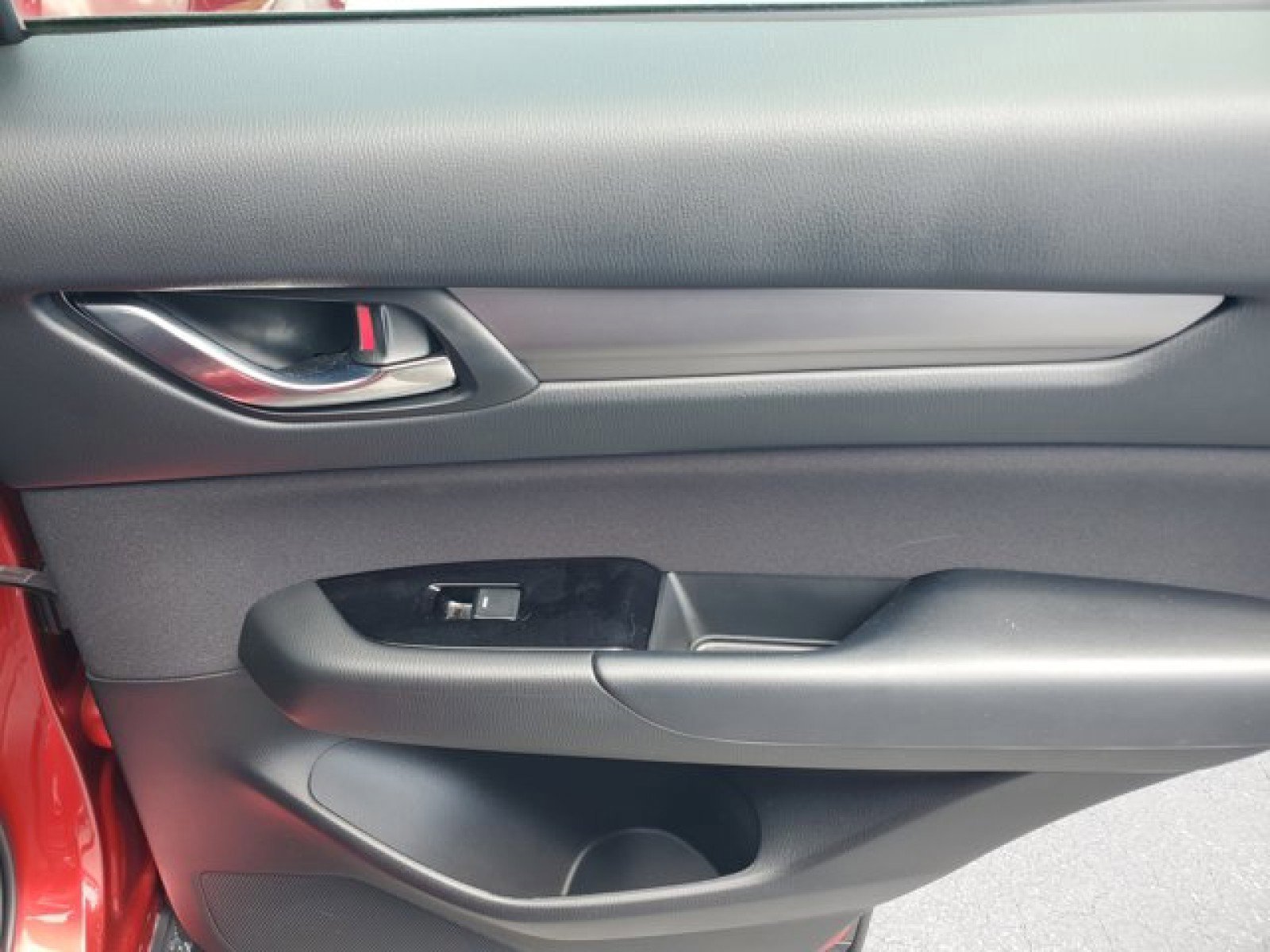 Used 2019 MAZDA CX-5 Sport image 30