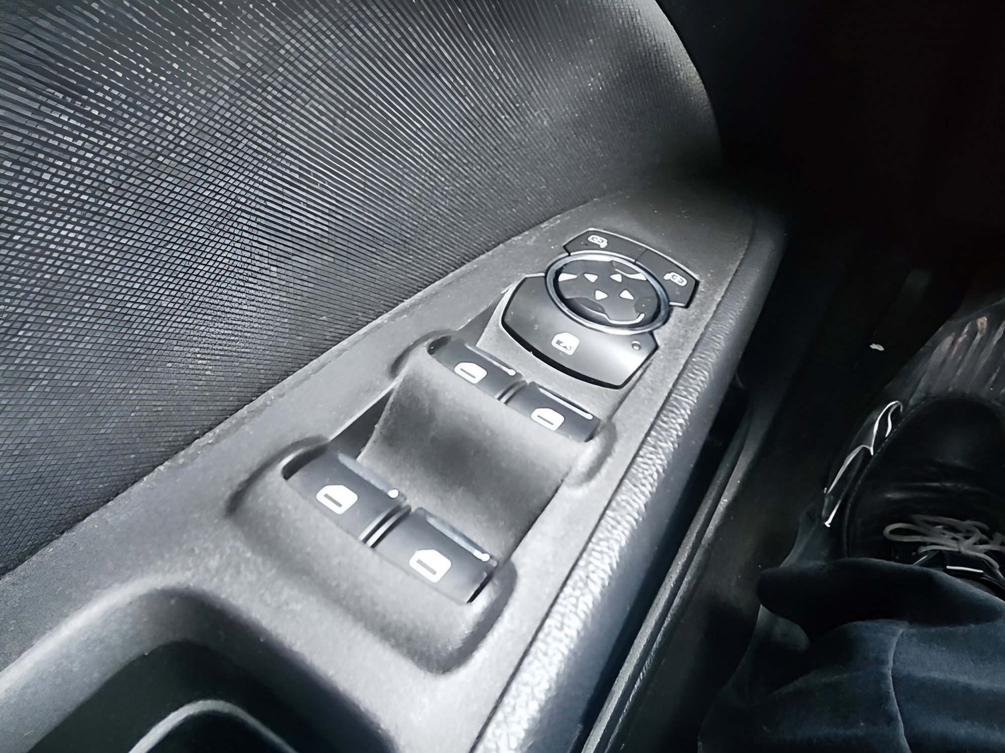 Certified 2020 Ford Fusion SE image 13