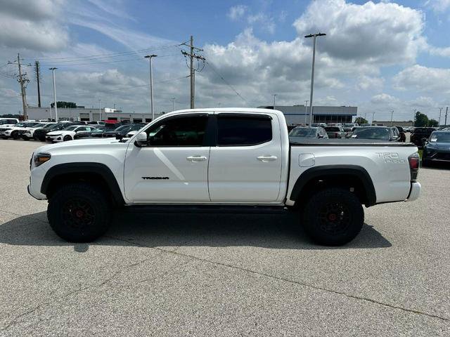 Used 2023 Toyota Tacoma TRD Pro AWD/4WD image 2