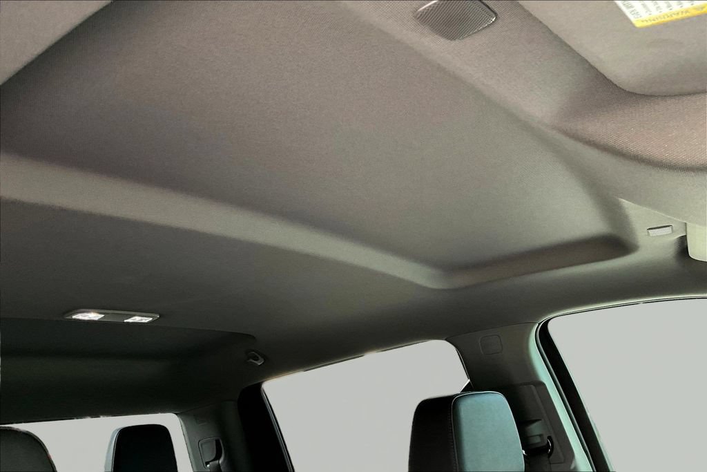 Used 2026 GMC Sierra 1500 SLT AWD/4WD image 30
