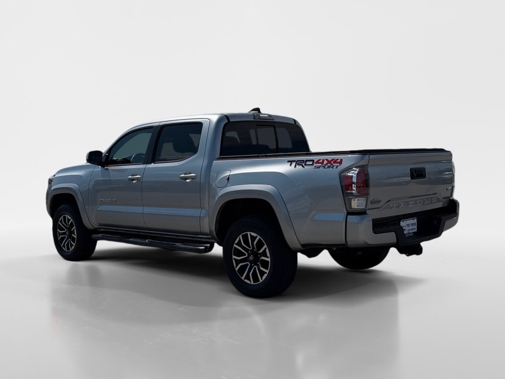 Used 2023 Toyota Tacoma TRD Sport AWD/4WD image 3