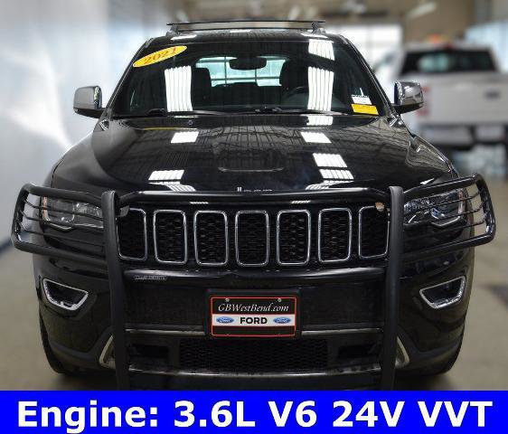 Used 2021 Jeep Grand Cherokee Limited AWD/4WD image 7