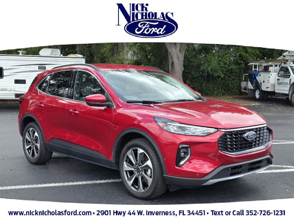 Certified 2023 Ford Escape Platinum w/ Premium Technology Package AWD/4WD image 1