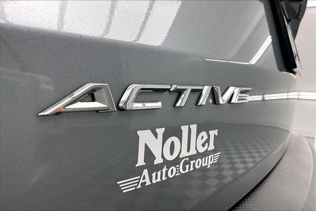 Certified 2023 Ford Escape Active AWD/4WD image 8