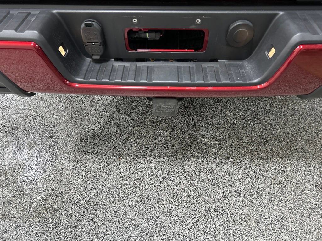 Used 2018 Chevrolet Colorado Z71 AWD/4WD image 25