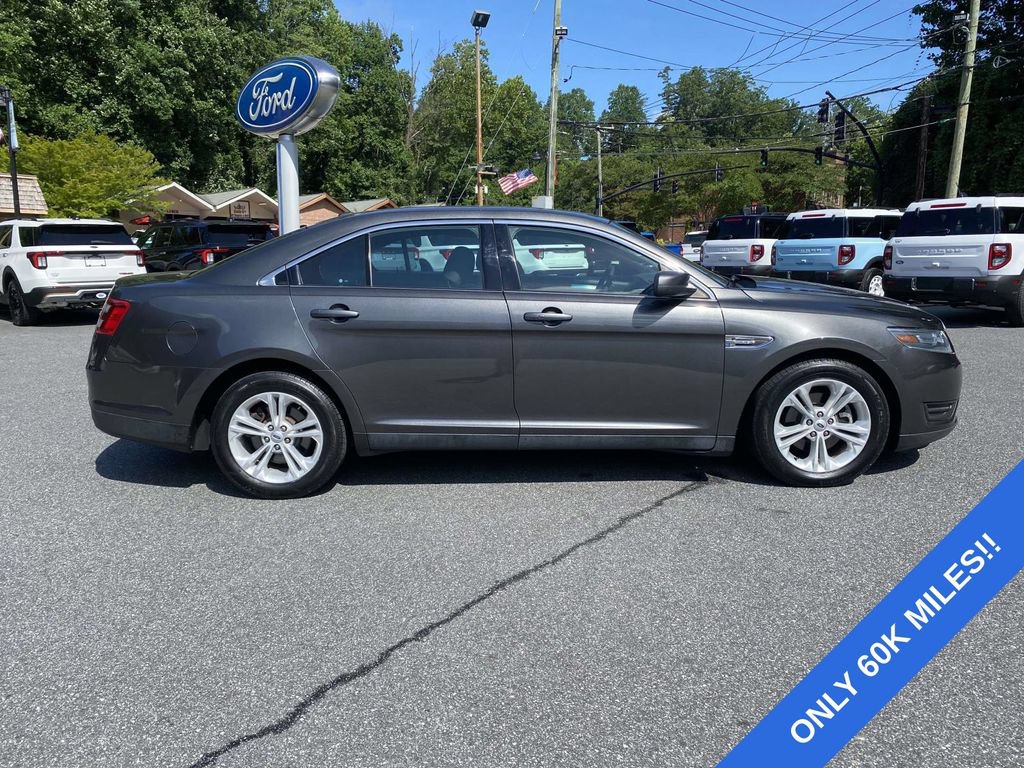 Certified 2019 Ford Taurus SEL w/ Equipment Group 201A FWD image 7