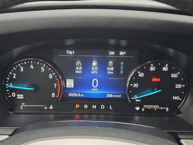 Certified 2022 Ford Explorer XLT w/ Equipment Group 202A image 29