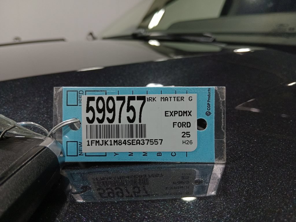 Certified 2025 Ford Expedition Max Platinum w/ Driver's Package AWD/4WD image 25