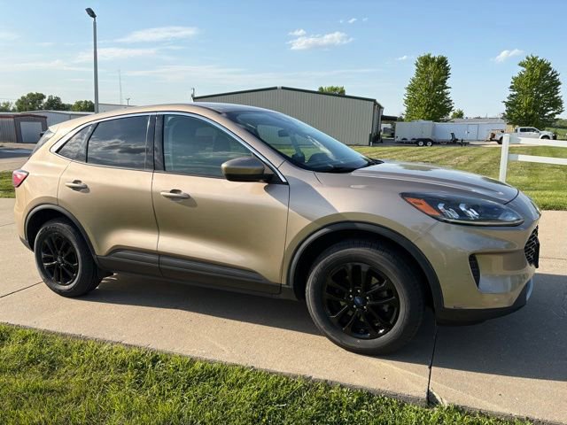 Certified 2021 Ford Escape SE w/ Convenience Package AWD/4WD image 3