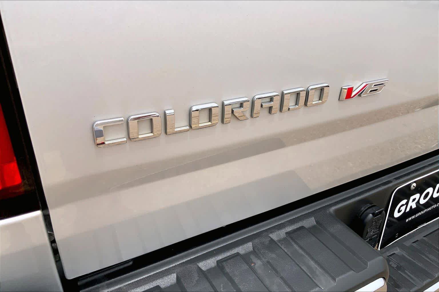 Used 2020 Chevrolet Colorado W/T w/ WT Convenience Package AWD/4WD image 10