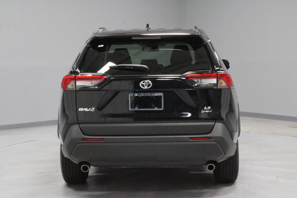 Used 2025 Toyota RAV4 LE AWD/4WD image 10