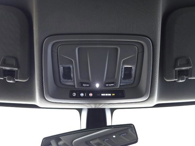 Used 2021 Chevrolet Silverado 1500 Custom Trail Boss w/ LPO, Dark Essentials Package image 18