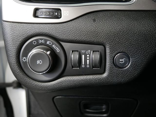 Used 2021 Jeep Cherokee Latitude Lux 80th Anniv w/ Quick Order Package 26U 80TH image 18