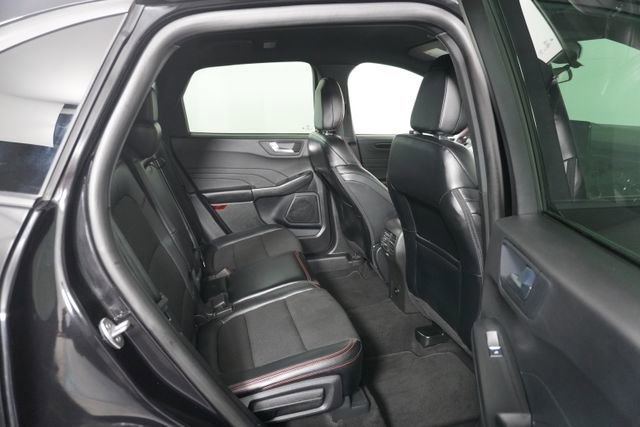 Certified 2025 Ford Escape ST-Line image 19