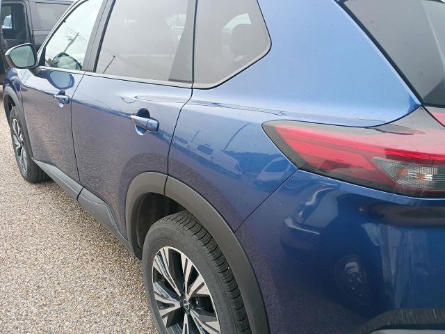 Used 2023 Nissan Rogue SV FWD image 6