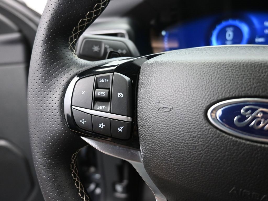 Certified 2023 Ford Explorer ST image 30