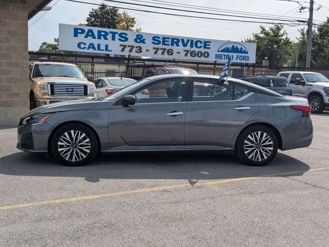 Used 2024 Nissan Altima 2.5 SV FWD image 7