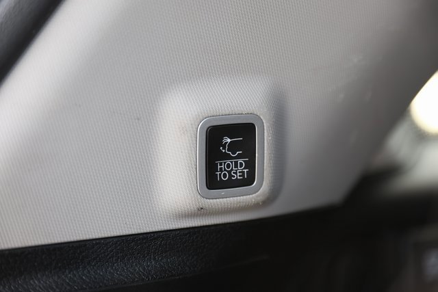 Used 2024 Jeep Grand Cherokee Limited 4xe image 10