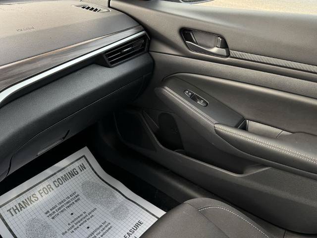 Used 2026 Nissan Altima 2.5 SV FWD image 25